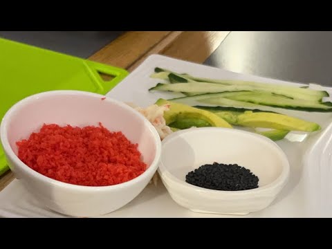 Видео: МАЙСТЕР КЛАС з приготування РОЛІВ і ЛИМОНАДУ відбувається прямий ефір