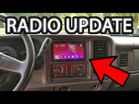 Видео: Установка нового радио в Daily Driver Silverado