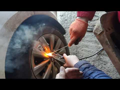Видео: КАК ОТКРУТИТЬ секретный болт на калесе,без ключа
