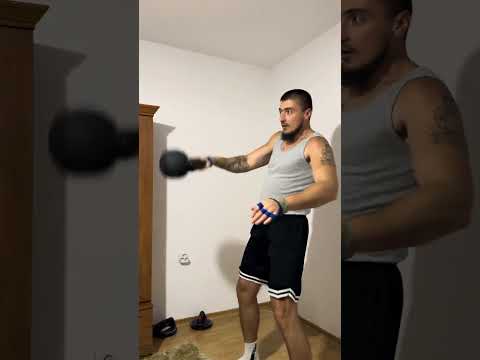 Видео: Искате да сте силни? Направете това упражнение 💪