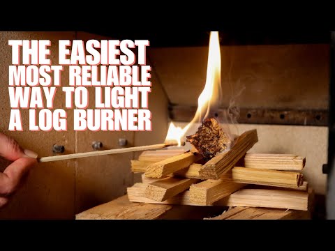 Видео: Как разжечь дровяную печь сверху вниз