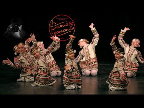Видео: "Нерпочки", Ансамбль "Ритмы детства". "Seals", Ensemble "Rhythms of Childhood".