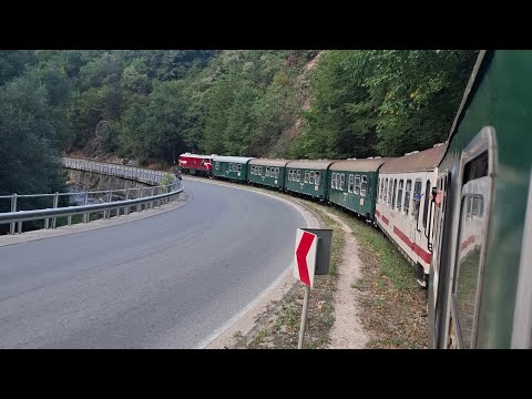 Видео: Пътуване от София до Банско с Родопската Теснолинейка 🇧🇬 част 1|Trip to Bansko with NARROW GAUGE🇧🇬