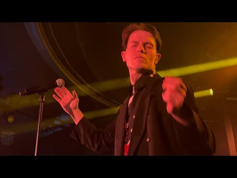 Видео: SHORTPARIS – Золото II (Tallinn, 31.10.2025)