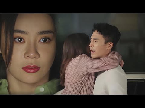 Видео: Жена в машине босса застает мужа с любовницей, поворачивается и требует, чтобы босс уехал