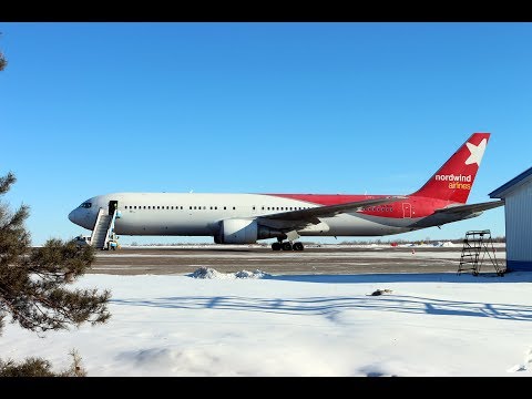 Видео: PEGAS ✈ Boeing 767-341ER взлёт в Игнатьево ВПП36 (Благовещенск/UHBB)