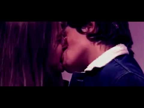 Видео: мия и мануэль/mia and manuel/rebelde way - всё возможно