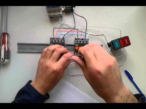 Видео: Эл. қозғалтқышты екі жаққа айналдырып қосу тәсілі. Схема подключения двигателя по реверсивной схеме.