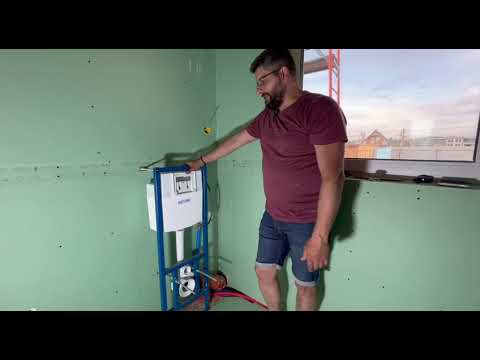 Видео: Монтаж сантехнической инсталляции