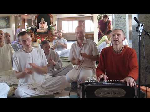 Видео: ЕМ Бхайраватарджака прабху || Киртан || Шри Баларама Пурнима