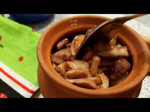 Видео: Жареные пельмени в горшочках.