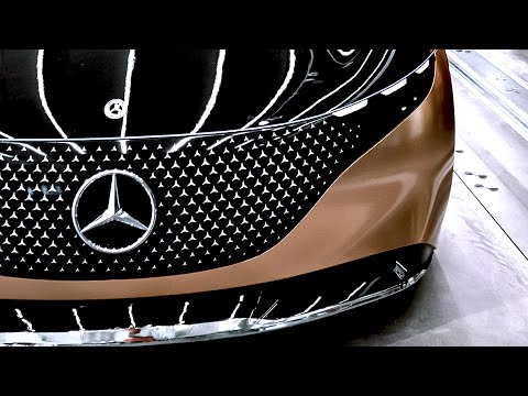 Видео: Mercedes - колыбель технологий. Такого пока нет ни у кого.