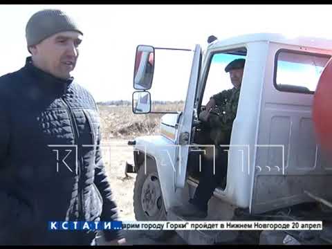 Видео: Ядовитый млечный путь - в Воротынском районе в реку сбрасывают  химотходы молочного производства.