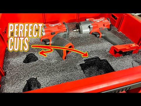 Видео: НЕ ДЕЛАЙТЕ ТОГО, ЧТО СДЕЛАЛИ МЫ! Как вырезать пенопластовые вставки для электроинструментов и не ...