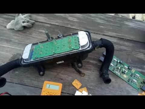 Видео: Печка ниссан лиф Зе0, ремонт