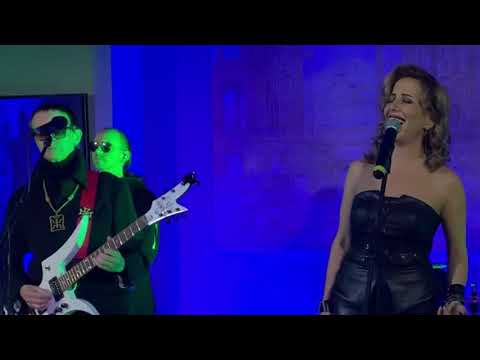 Видео: Группа «Пикник» и Елена Газаева