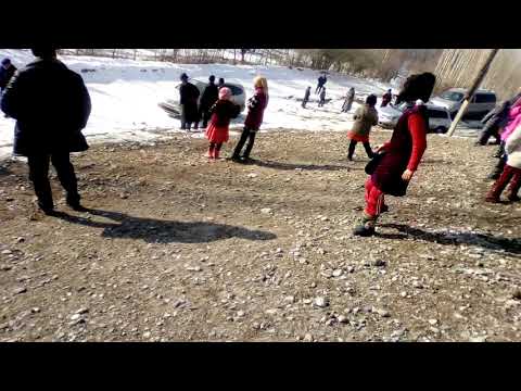 Видео: Сырт айылы топ байге