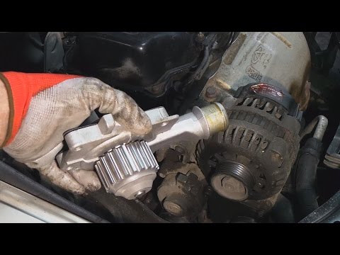 Видео: Chery Amulet замена помпы, ремня ГРМ.