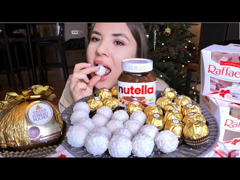 Видео: МУКБАНГ сладости Рафаэлло и Ферреро! Распаковка огромной конфеты Raffaello Ferrero rocher mukbang