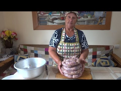 Видео: Домашняя колбаса в натуральной оболочке. Вкуснятина!!!