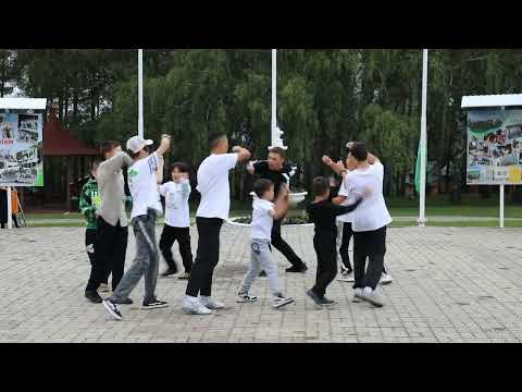 Видео: "Бүләк" аланында "Гаилә һәм технологияләр" агымы ачылу тантанасы