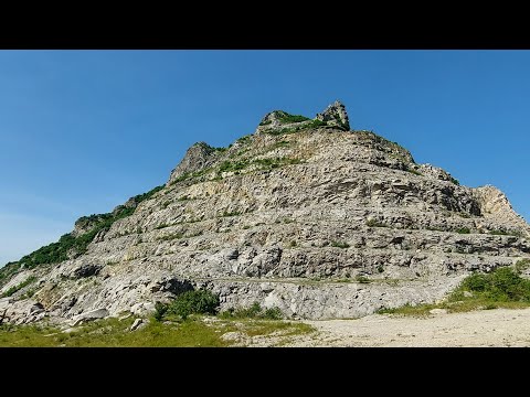 Видео: гора Змейка, чудом уцелевший лакколит на КМВ