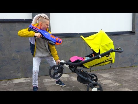 Видео: NERF vs BABY. Ребёнок-НЁРФЕР.Нашли в ЛЕСУ...