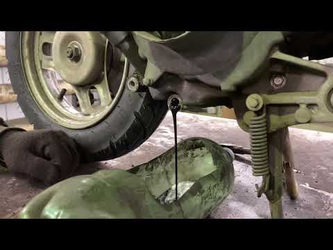 Видео: Скутер HONDA  больше 10000 км. без  замены масла.