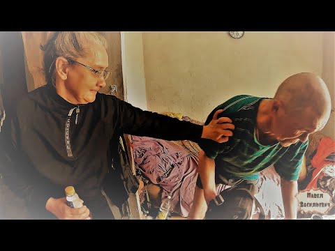 Видео: ЖИЗНЬ БУЛЬДОГА / СБОРЫ НА РЫБАЛКУ / 399 серия (18+)