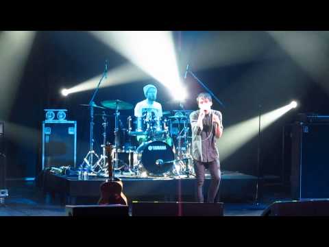 Видео: Валентин Стрыкало - Так гріє