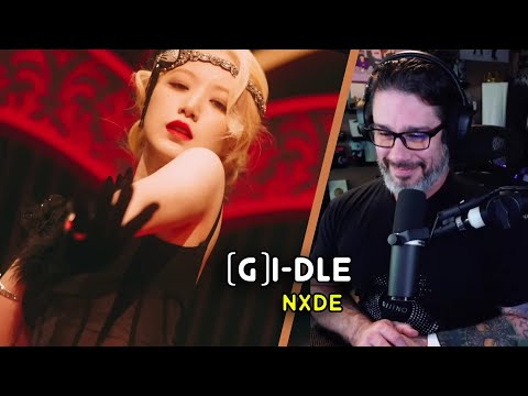 Видео: Реакция режиссера - (G)I-DLE - клип "Nxde"