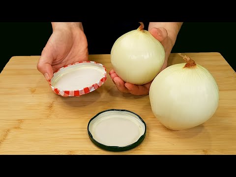 Видео: Я беру лук и крышку. Меня научил друг. Вкусно просто!