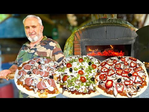 Видео: Лучшая домашняя пицца, которую вы когда-либо пробовали 🍕 Лучше, чем пицца Домино 🎲 Деревенская