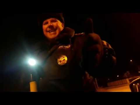 Видео: Югорск: ИДПС Печурин посчитал, что у меня много к нему вопросов...