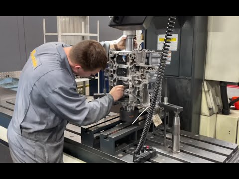 Видео: Будни расточника. Перегильзовка Cummins 2.8 и Deutz. Мертвый Suzuki J20A и другие приключения