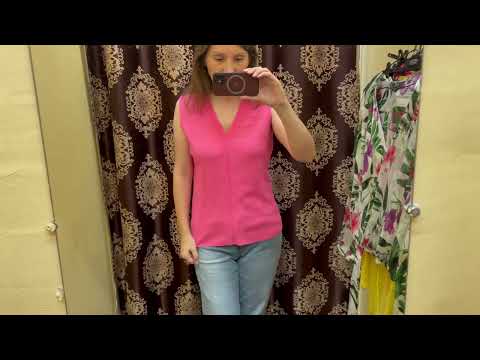 Видео: Примерка одежды из #секондхенд за 100₽ на барахолке ЧУМОДАН