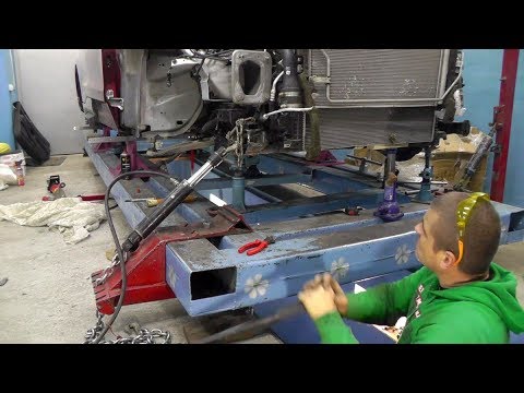 Видео: FORD Edge.  Рихтовка подрамника.