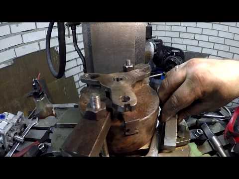 Видео: Шлицевая втулка и шпоночный паз на фрезерном станке (долбежной головкой).
