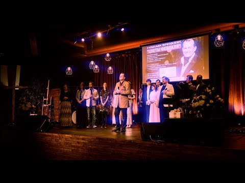 Видео: Viktor Pokidyuk-Sadovsky "Цветы Февраля" 2025