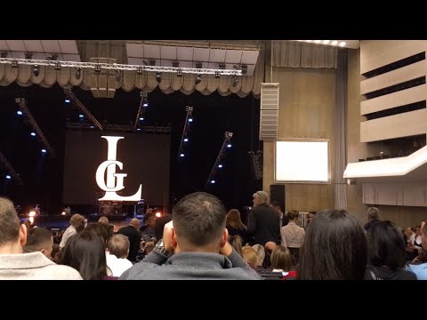 Видео: Григорий Лепс - концерт в Санкт-Петербурге, БКЗ "Октябрьский" (Дата 07.12.2024)