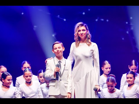 Видео: Марфа Николаева и Тимур Борисов с потрясающим номером Мама моя на Гала концерте Мама-ангел на земле