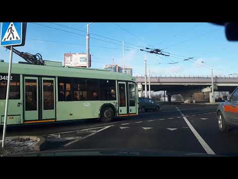 Видео: Маршруты ГАИ, проезд кругового перекрестка (пр-т Жукова) 6 декабря 2018 г.