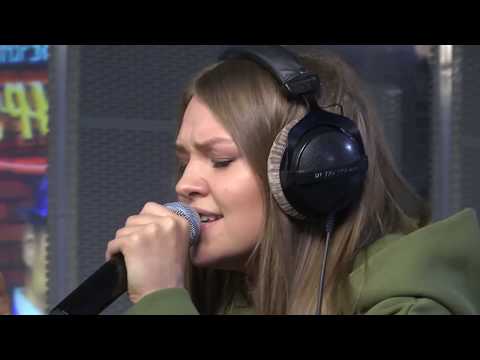 Видео: Гузель Хасанова - Маленькая Девочка (LIVE @ Авторадио)