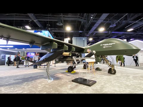 Видео: Экскурсия по Мохаве на дронах от General Atomics