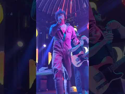 Видео: XOLIDAYBOY – Океаны (11.08.2023, Москва, VK Gipsy)