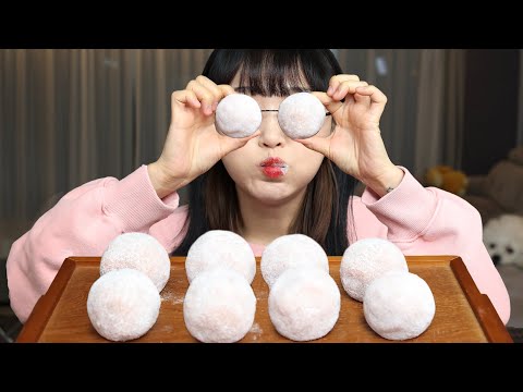 Видео: пирог из клейкого риса с мороженым и шоколадом | Mukbang Asmr