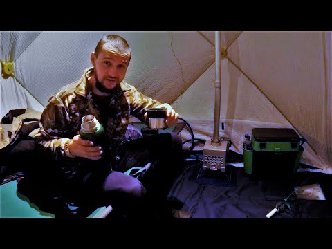 Видео: Зимняя рыбалка с ночевкой на водохранилище. Лещ на стоячку.