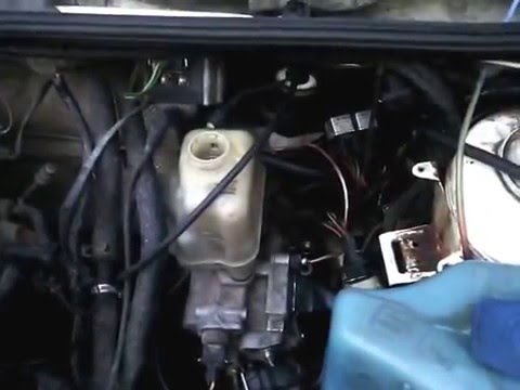 Видео: Принцип работы блока ABS на Пассате В3 Прокачка тормозов
