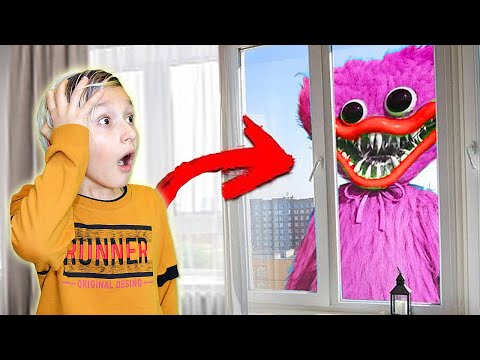 Видео: Кисси Мисси как ХОЗЯЙКА в нашем доме !