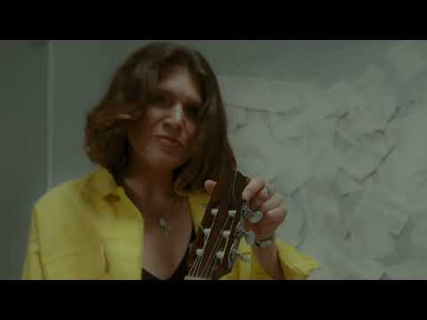 Видео: "НЕ УЛЕТАЙ В ВЫСЬ" ЕЛЕНА ФРОЛОВА (ст. и муз. Е.Фроловой)